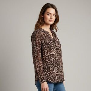 Lark and Ro blouse 16. NWT Animal print Black Brown long sleeve lightweight airy